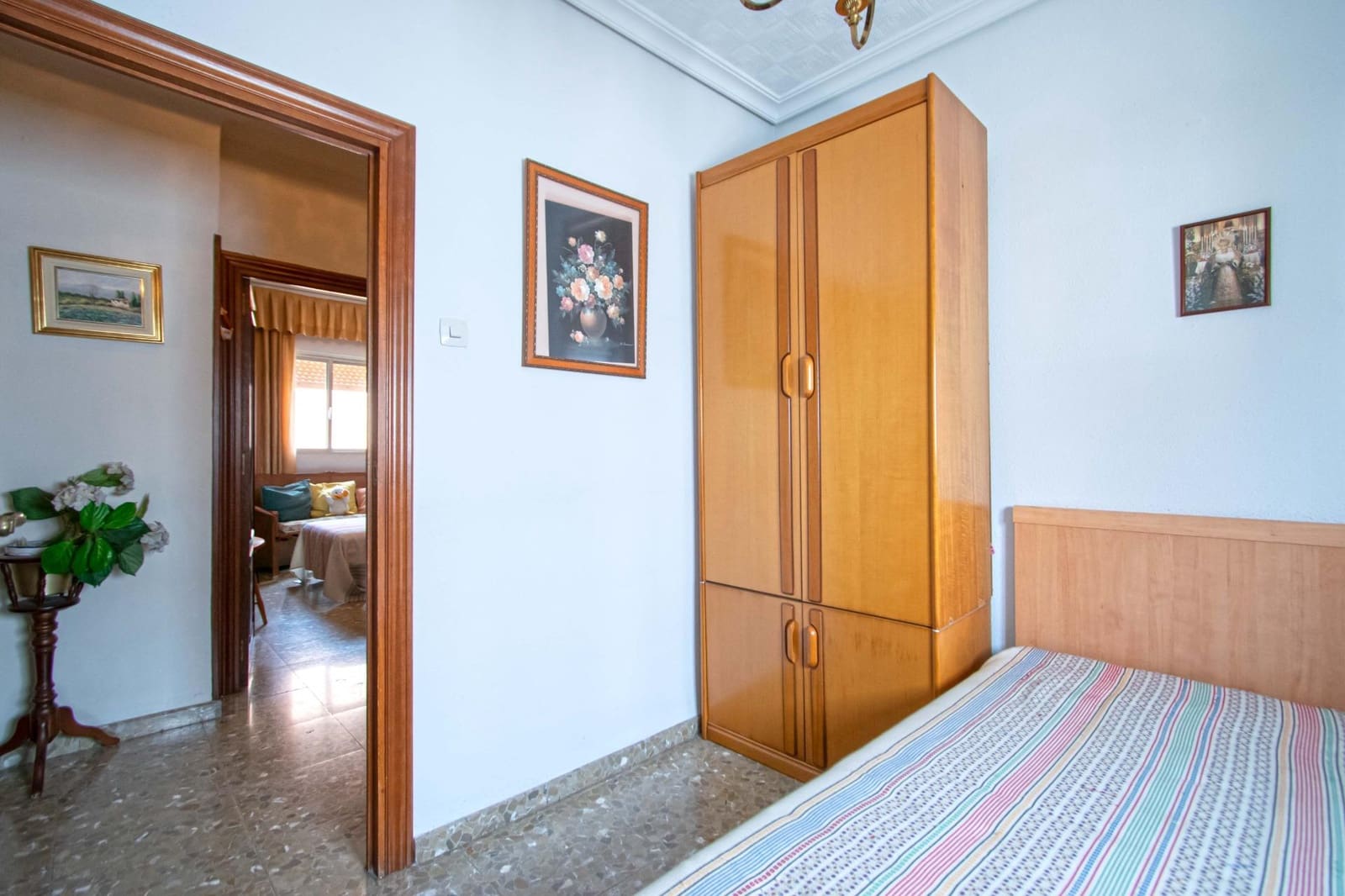 4 makuuhuone Asunto myytävänä paikassa Sevilla kaupunki - 335 000 € (Ref: 10043117)