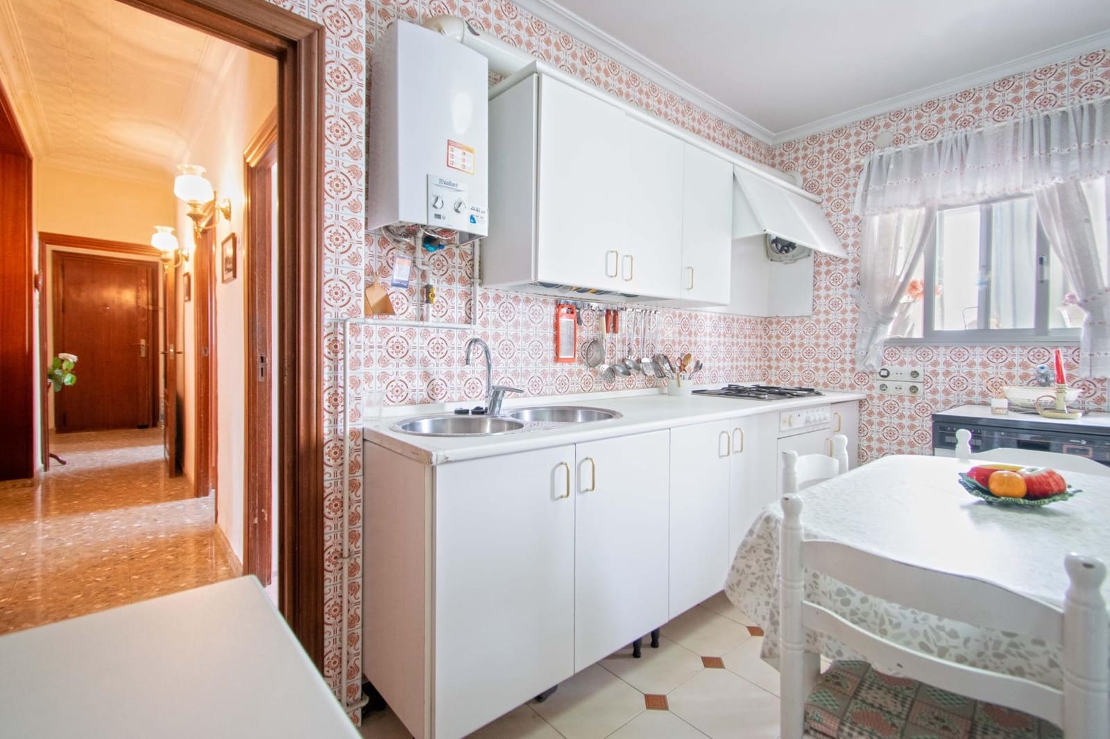 4 makuuhuone Asunto myytävänä paikassa Sevilla kaupunki - 335 000 € (Ref: 10043117)