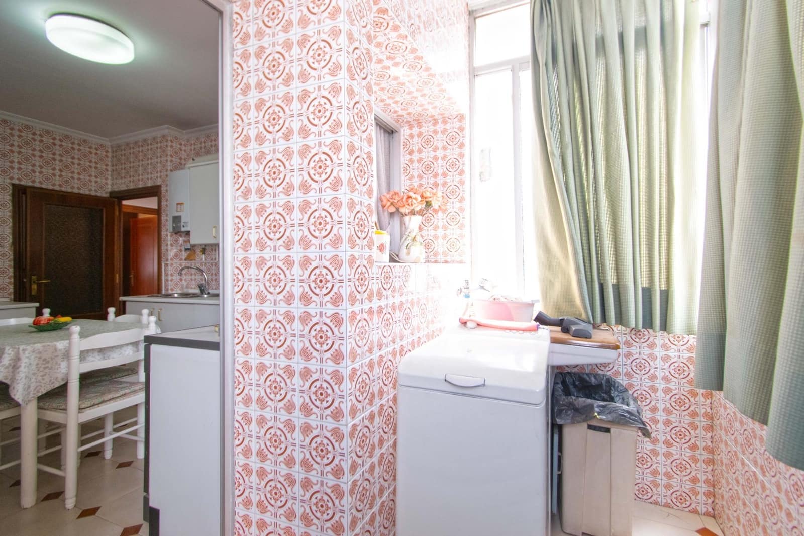 4 makuuhuone Asunto myytävänä paikassa Sevilla kaupunki - 335 000 € (Ref: 10043117)