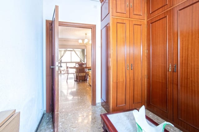4 quarto Apartamento para venda em Sevilha cidade - 335 000 € (Ref: 10043117)