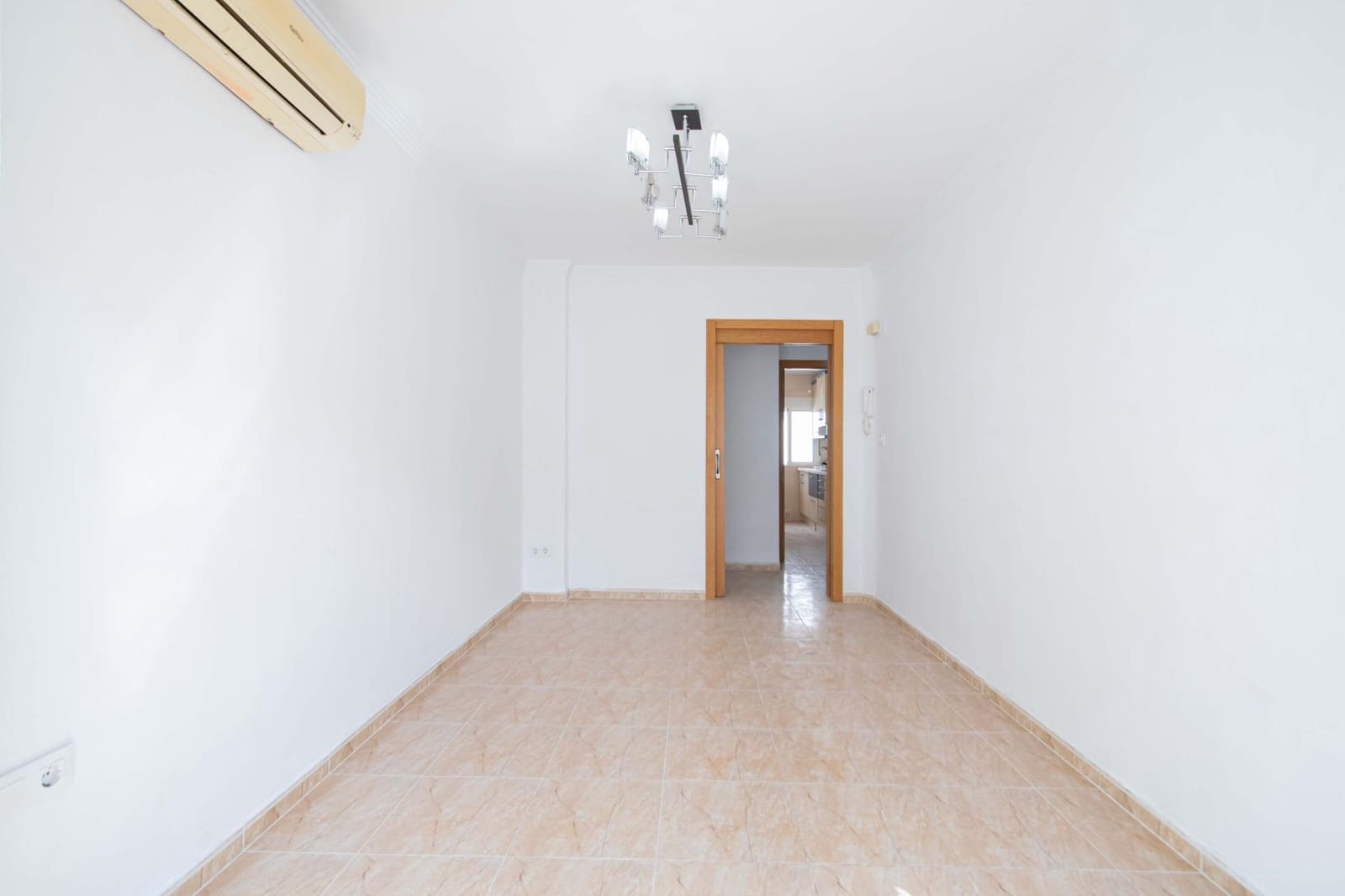 3 Zimmer Wohnung zu verkaufen in Sevilla Stadt - 205.000 € (Ref: 10044902)