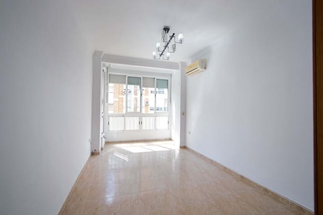 3 Zimmer Wohnung zu verkaufen in Sevilla Stadt - 205.000 € (Ref: 10044902)