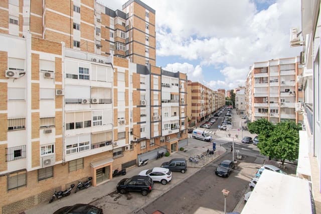 3 Zimmer Wohnung zu verkaufen in Sevilla Stadt - 205.000 € (Ref: 10044902)