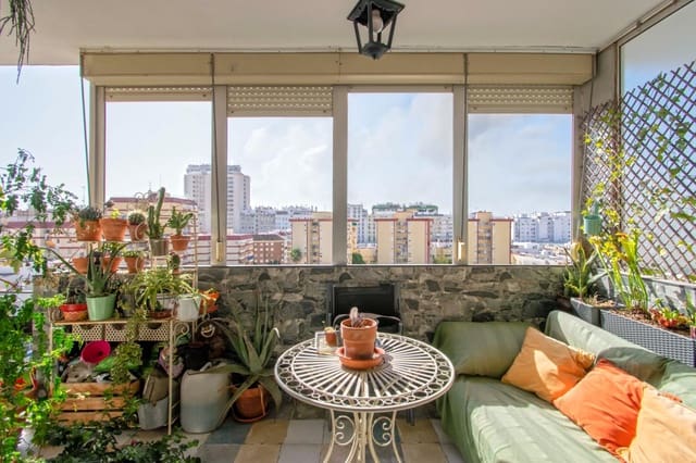 3 makuuhuone Asunto myytävänä paikassa Sevilla kaupunki - 450 000 € (Ref: 10047425)