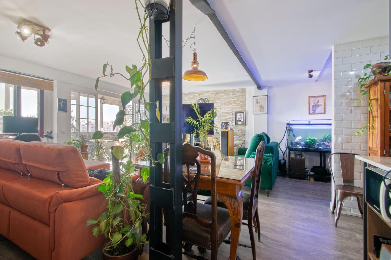 3 bedroom Flat for sale in Seville city - € 450,000 (Ref: 10047425)