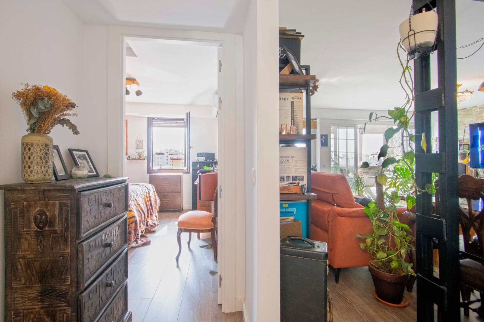 3 bedroom Flat for sale in Seville city - € 450,000 (Ref: 10047425)