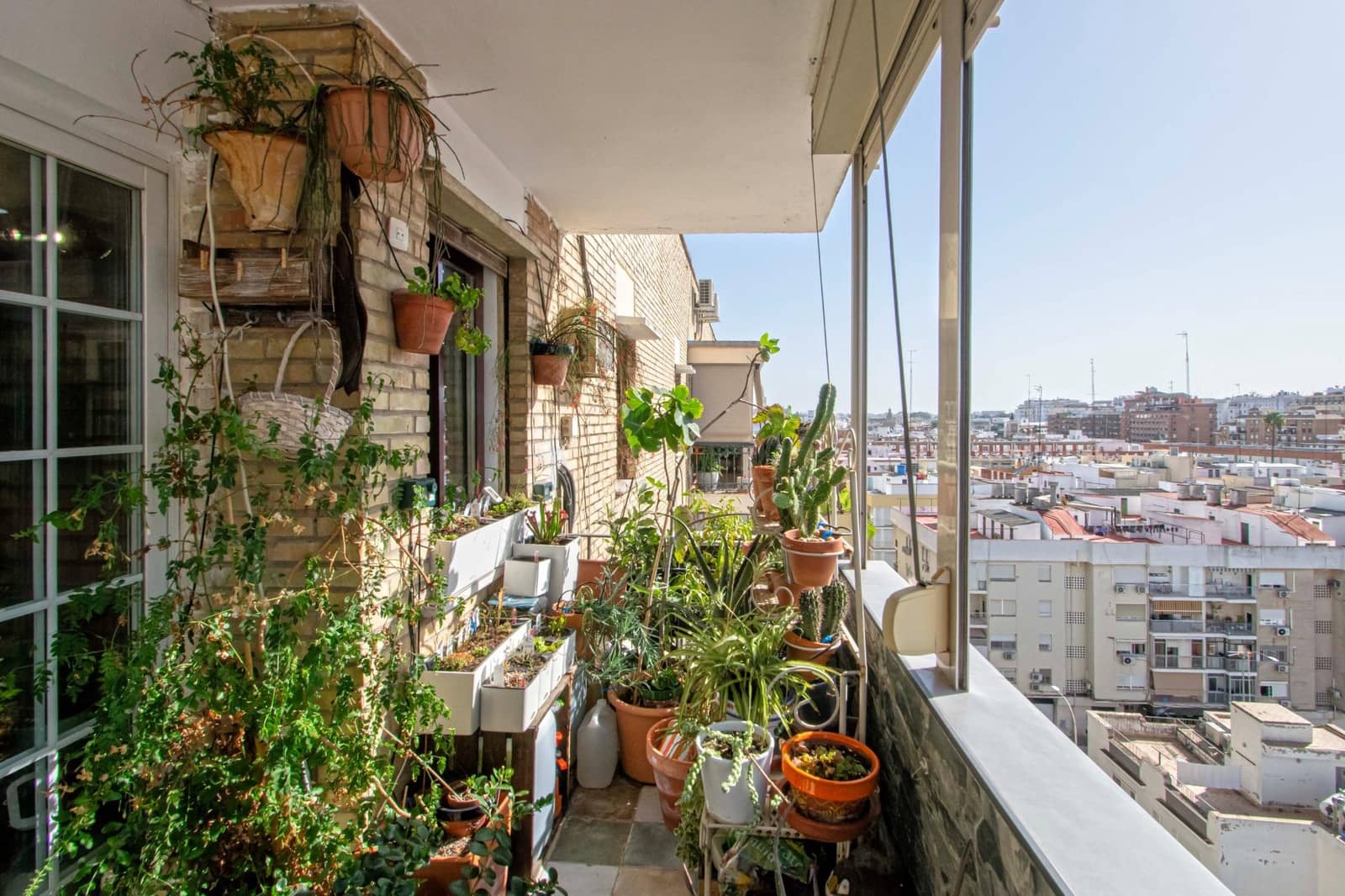 3 bedroom Flat for sale in Seville city - € 450,000 (Ref: 10047425)