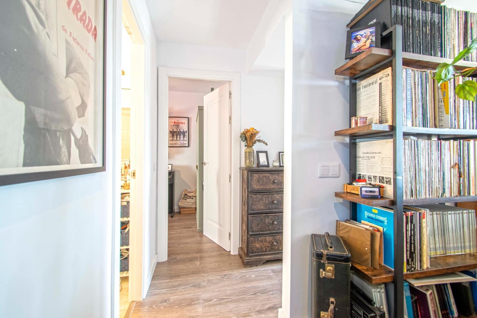 3 bedroom Flat for sale in Seville city - € 450,000 (Ref: 10047425)
