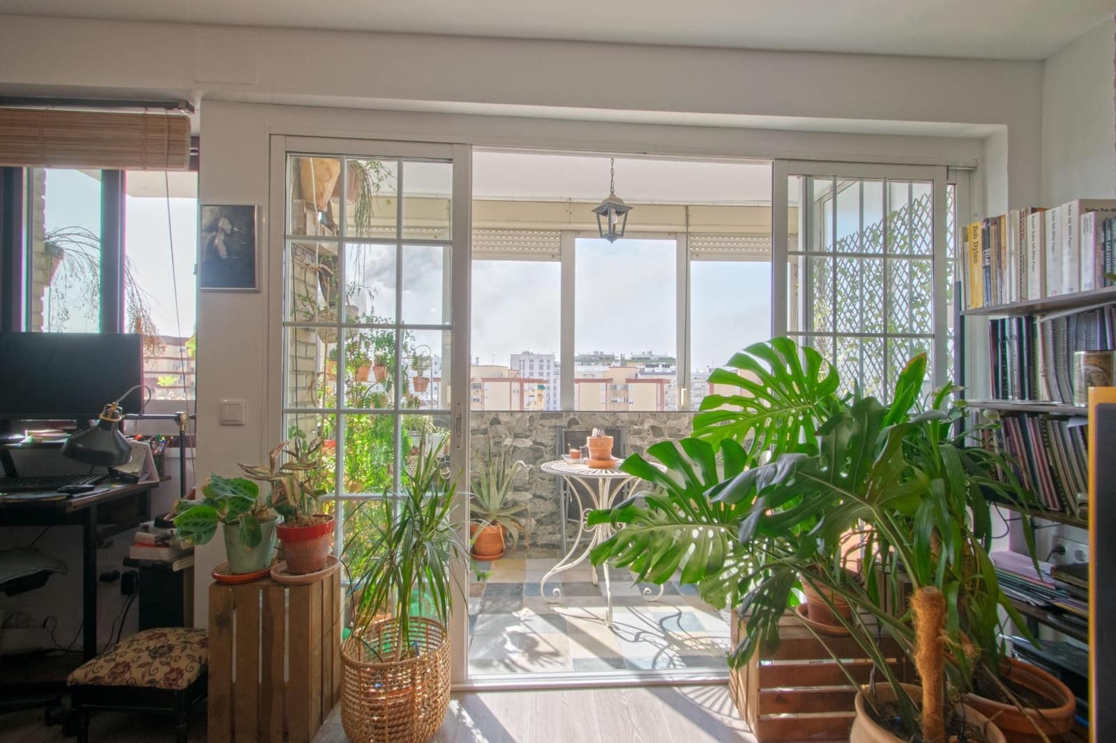 3 bedroom Flat for sale in Seville city - € 450,000 (Ref: 10047425)