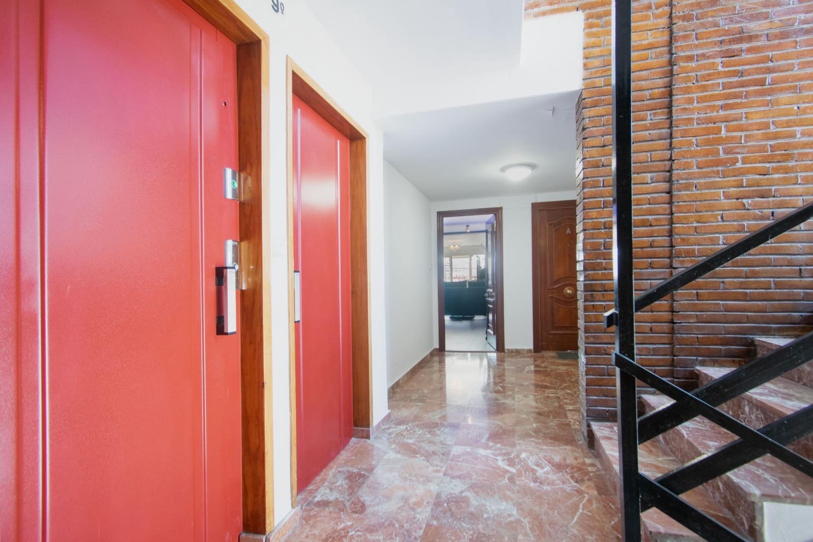 3 bedroom Flat for sale in Seville city - € 450,000 (Ref: 10047425)