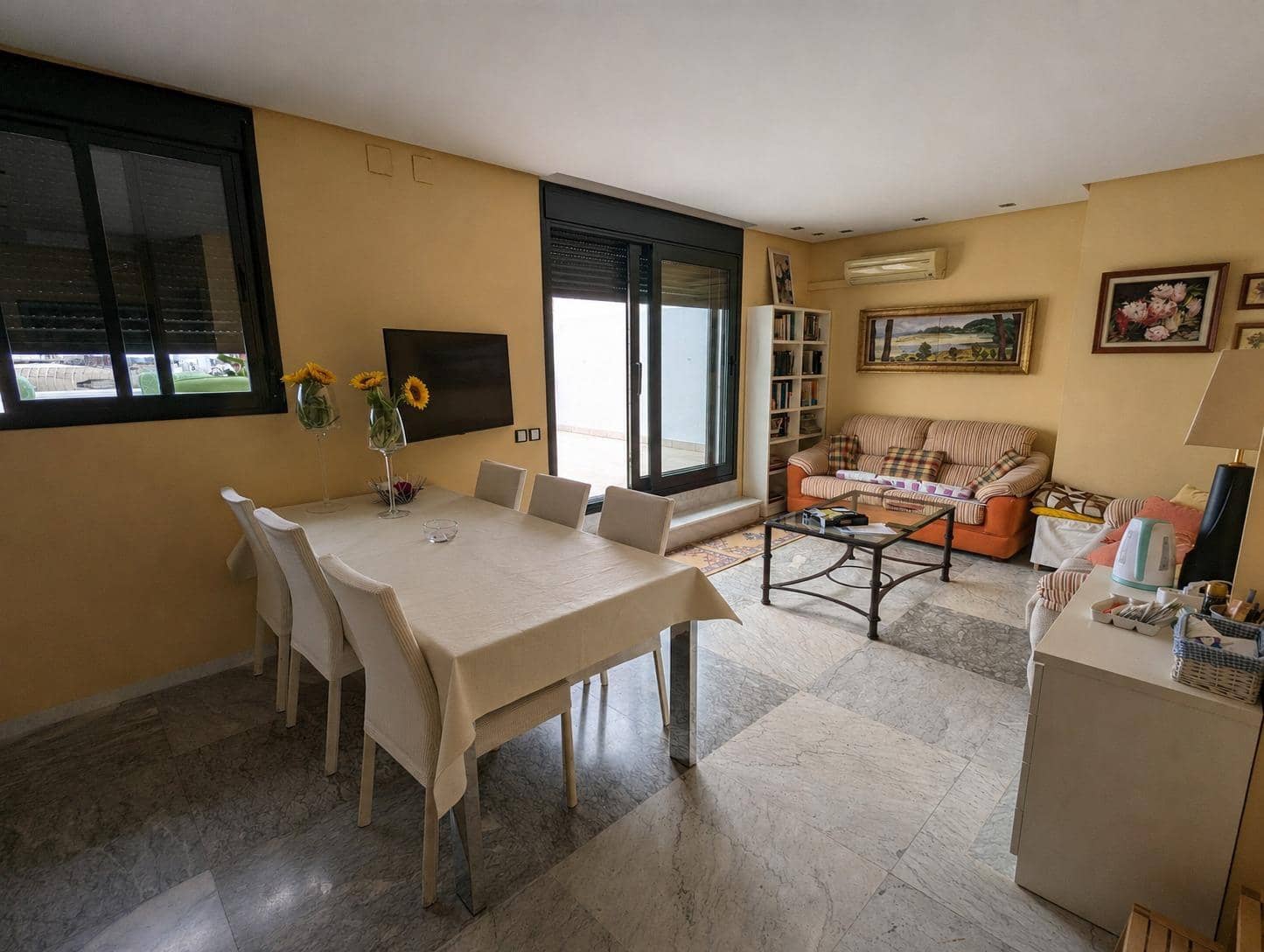 1 Zimmer Apartment zu vermieten in Sevilla Stadt - 1.500 € (Ref: 10047426)