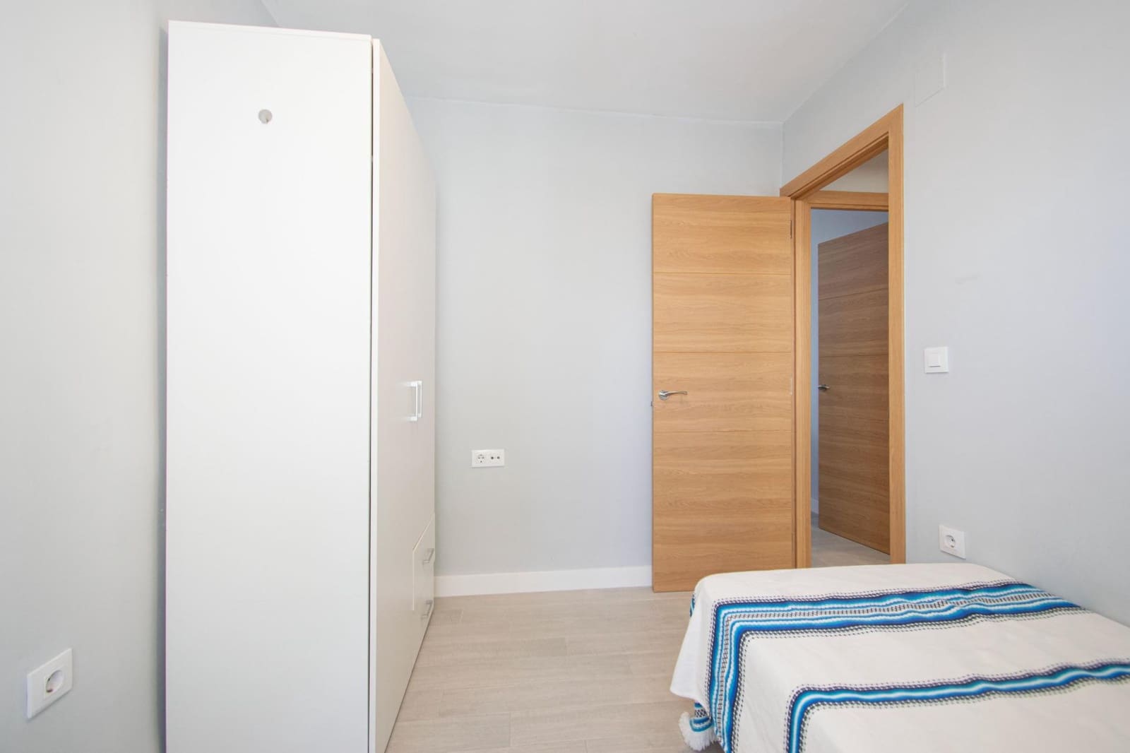 3 slaapkamer Flat te koop in Sevilla stad - € 195.000 (Ref: 10049404)