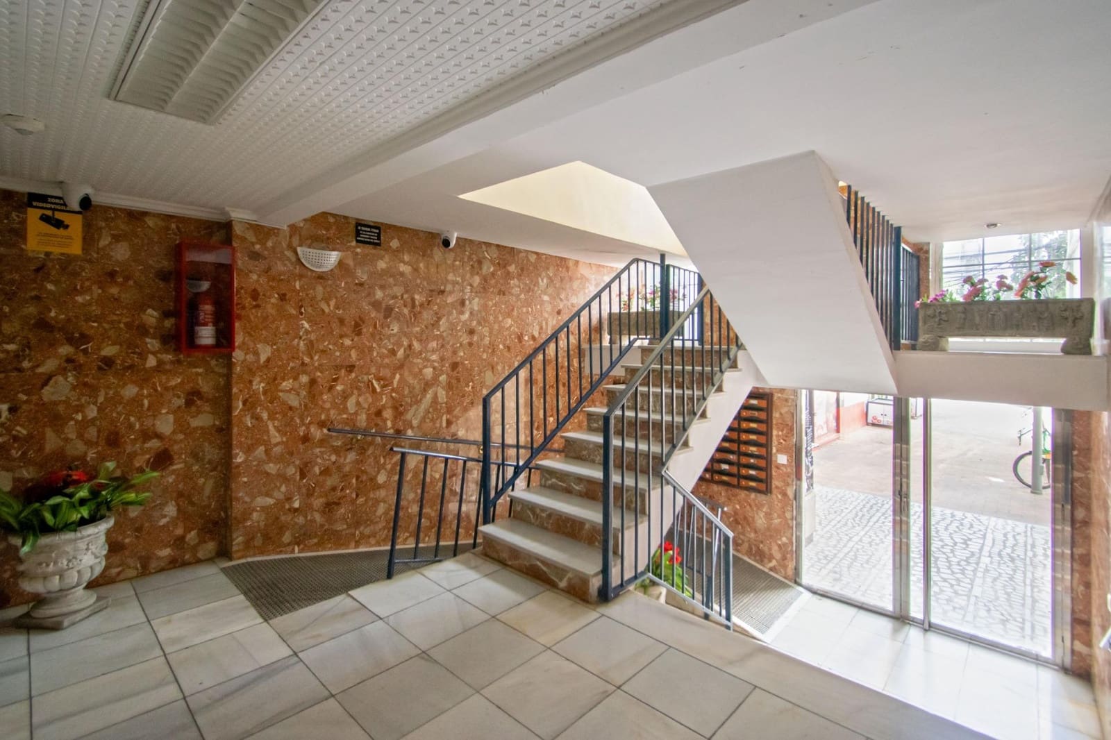 3 slaapkamer Flat te koop in Sevilla stad - € 195.000 (Ref: 10049404)