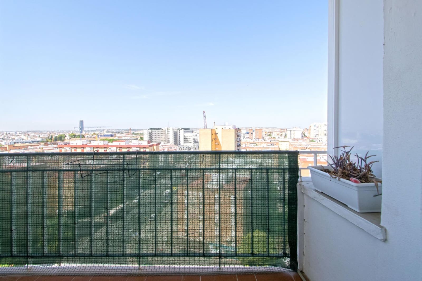 3 slaapkamer Flat te koop in Sevilla stad - € 195.000 (Ref: 10049404)