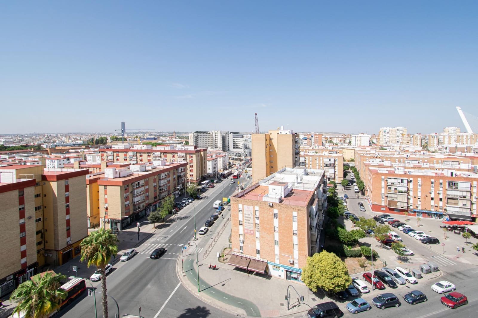 3 slaapkamer Flat te koop in Sevilla stad - € 195.000 (Ref: 10049404)