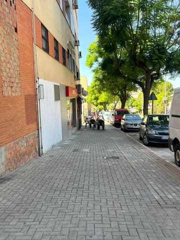 Commerciale in vendita in Alcalá de Guadaira - 135.000 € (Rif: 10049405)