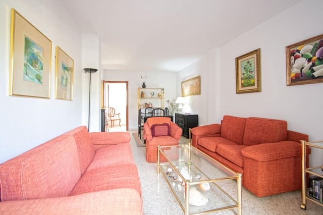 4 slaapkamer Flat te koop in Nervión, Sevilla stad met garage - € 485.000 (Ref: 10055414)