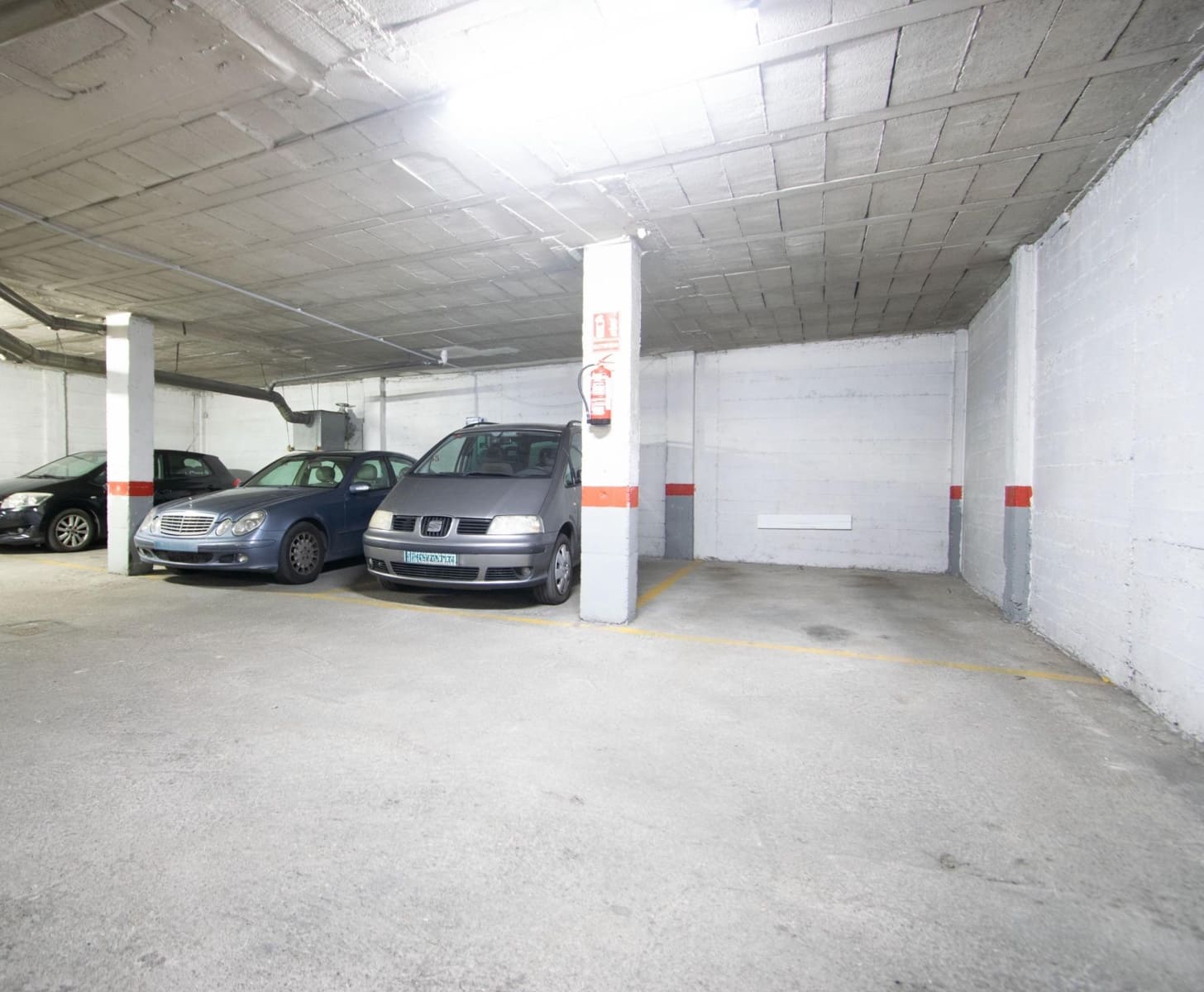 4 slaapkamer Flat te koop in Sevilla stad met garage - € 485.000 (Ref: 10055414)