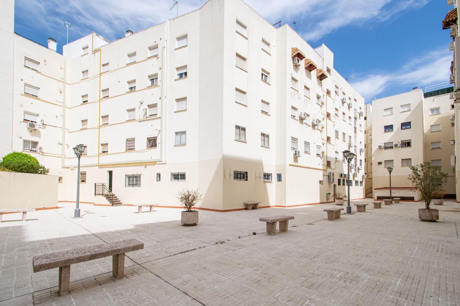4 slaapkamer Flat te koop in Sevilla stad met garage - € 485.000 (Ref: 10055414)