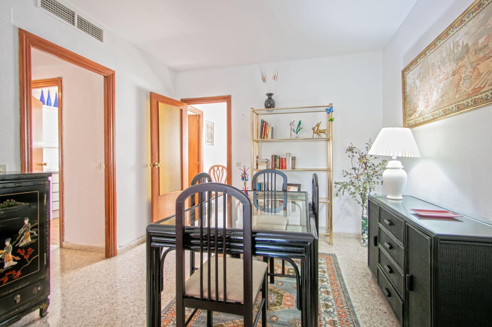 4 slaapkamer Flat te koop in Sevilla stad met garage - € 485.000 (Ref: 10055414)