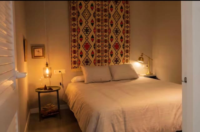 2 soveværelse Lejlighed til salg i Sevilla by - € 370.000 (Ref: 10059235)