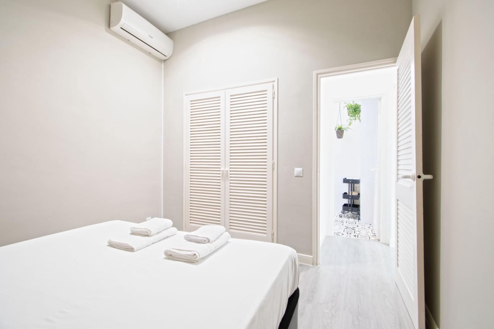 2 bedroom Flat for sale in Seville city - € 370,000 (Ref: 10059235)