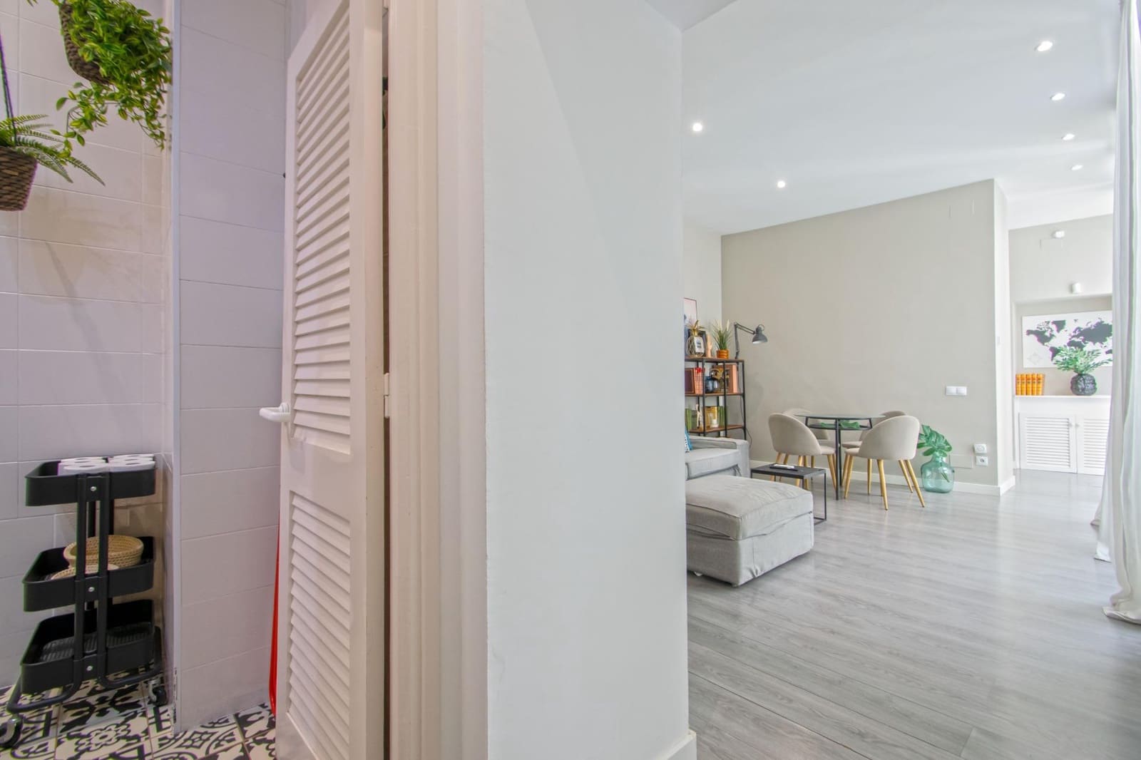 2 bedroom Flat for sale in Seville city - € 370,000 (Ref: 10059235)
