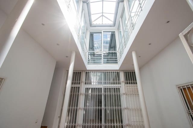 Piso de 2 habitaciones en Sevilla ciudad en venta - 370.000 € (Ref: 10059235)