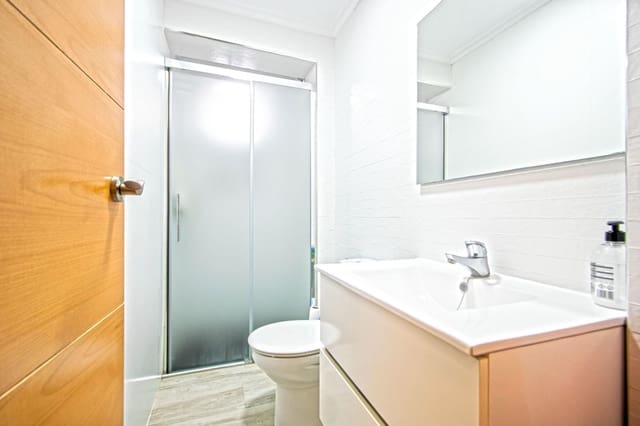 3 soveværelse Lejlighed til salg i Sevilla by - € 149.990 (Ref: 10059236)