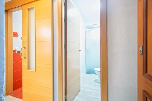 3 soveværelse Lejlighed til salg i Sevilla by - € 149.990 (Ref: 10059236)