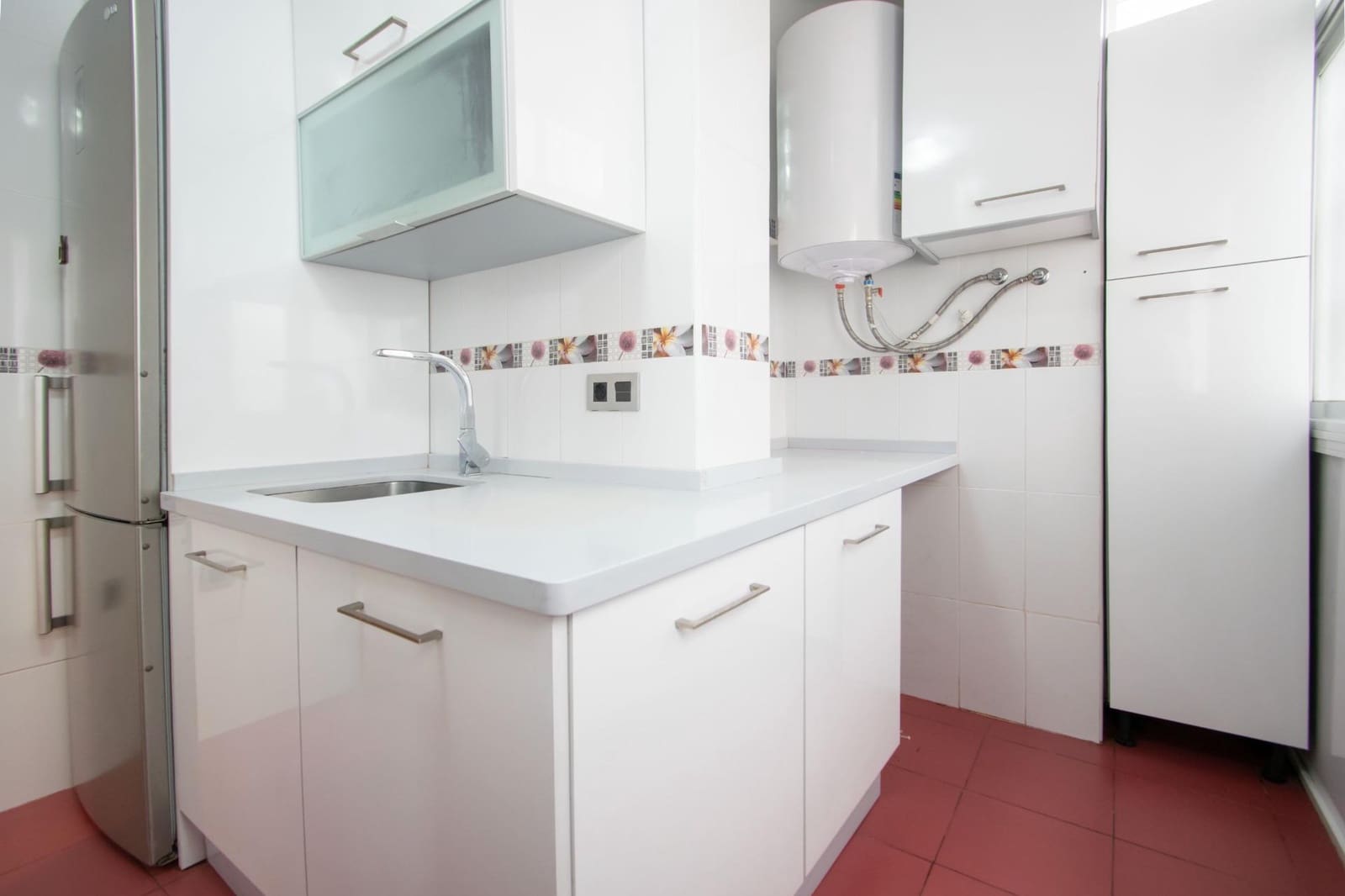 3 bedroom Flat for sale in Camas - € 139,000 (Ref: 10062088)