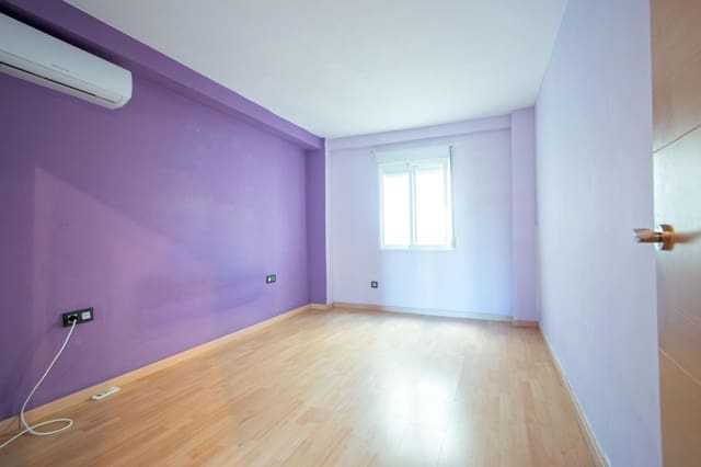 Piso de 3 habitaciones en Camas en venta - 139.000 € (Ref: 10062088)