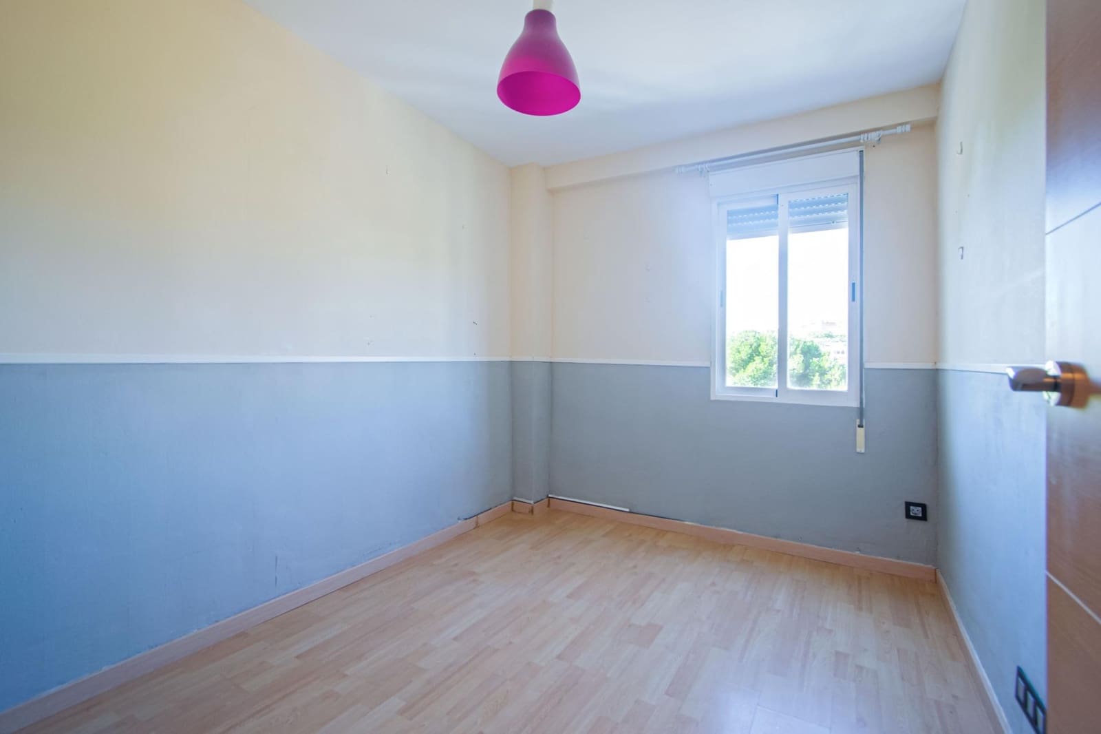 3 bedroom Flat for sale in Camas - € 139,000 (Ref: 10062088)