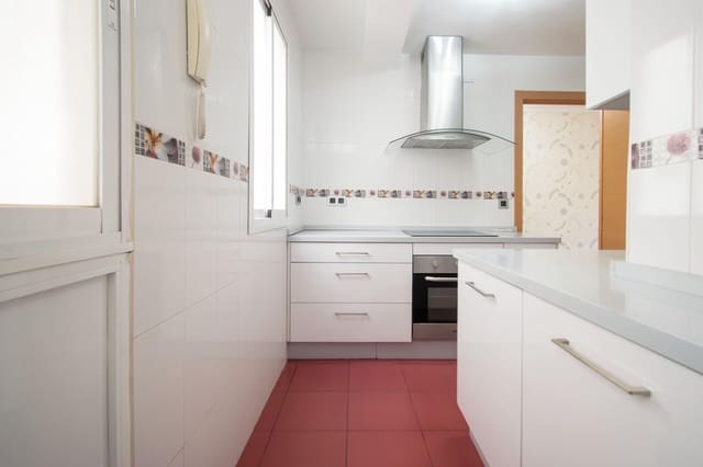 Piso de 3 habitaciones en Camas en venta - 139.000 € (Ref: 10062088)
