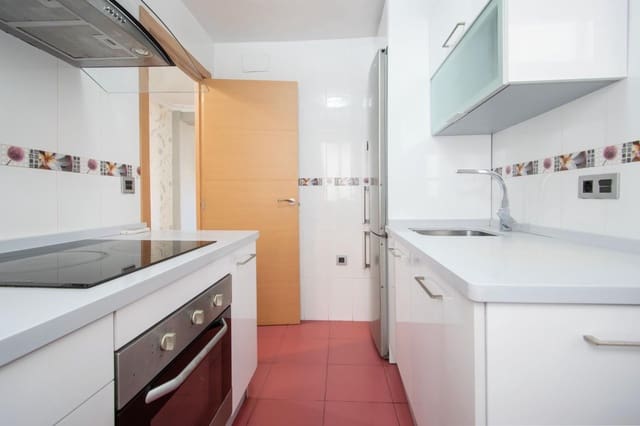 Piso de 3 habitaciones en Camas en venta - 139.000 € (Ref: 10062088)