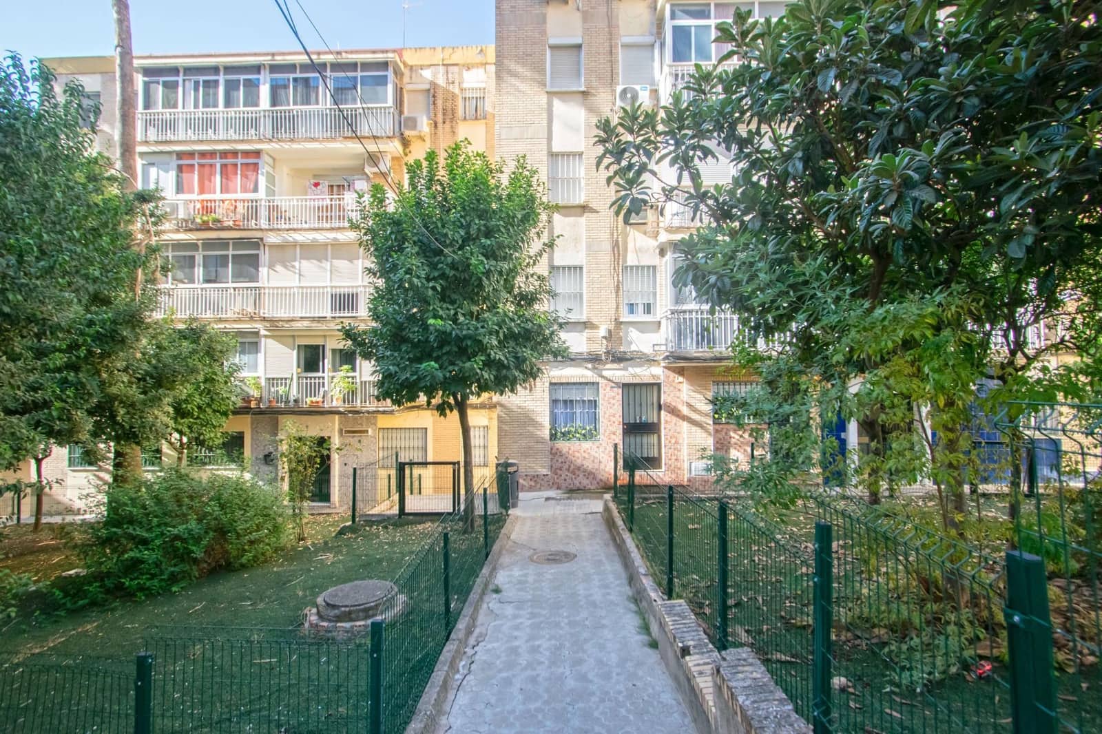 3 bedroom Flat for sale in Camas - € 139,000 (Ref: 10062088)