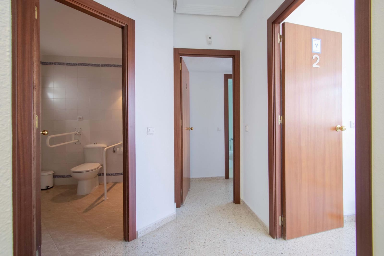 4 Zimmer Wohnung zu verkaufen in Montequinto mit Pool Garage - 250.000 € (Ref: 10062089)