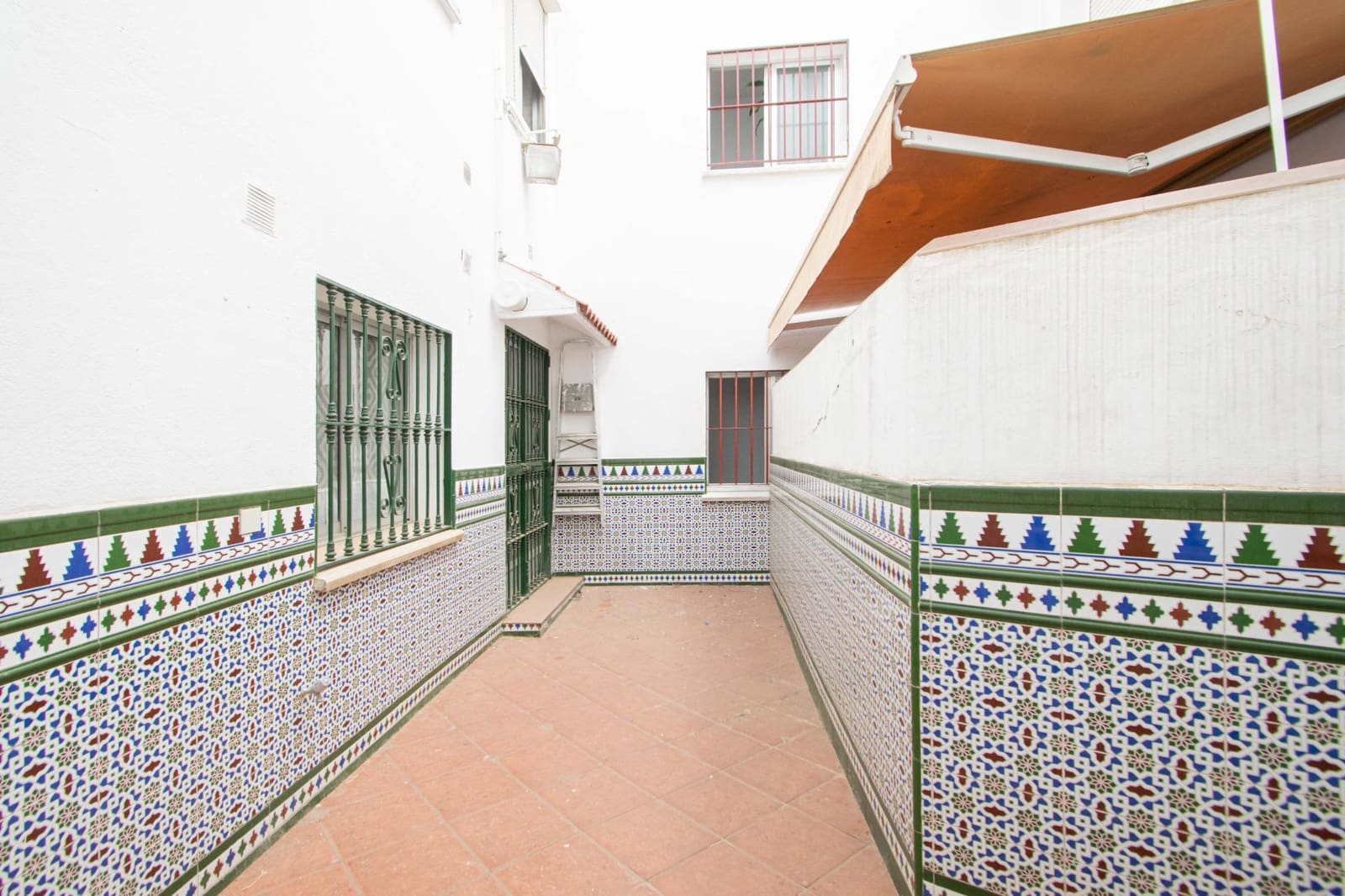 4 Zimmer Wohnung zu verkaufen in Montequinto mit Pool Garage - 250.000 € (Ref: 10062089)