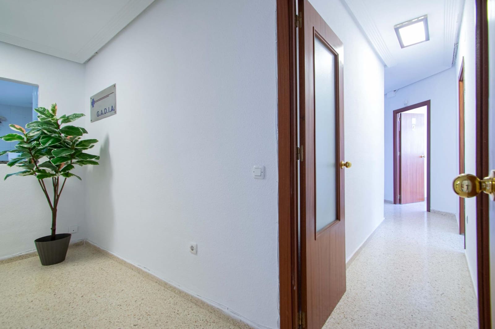 4 Zimmer Wohnung zu verkaufen in Montequinto mit Pool Garage - 250.000 € (Ref: 10062089)