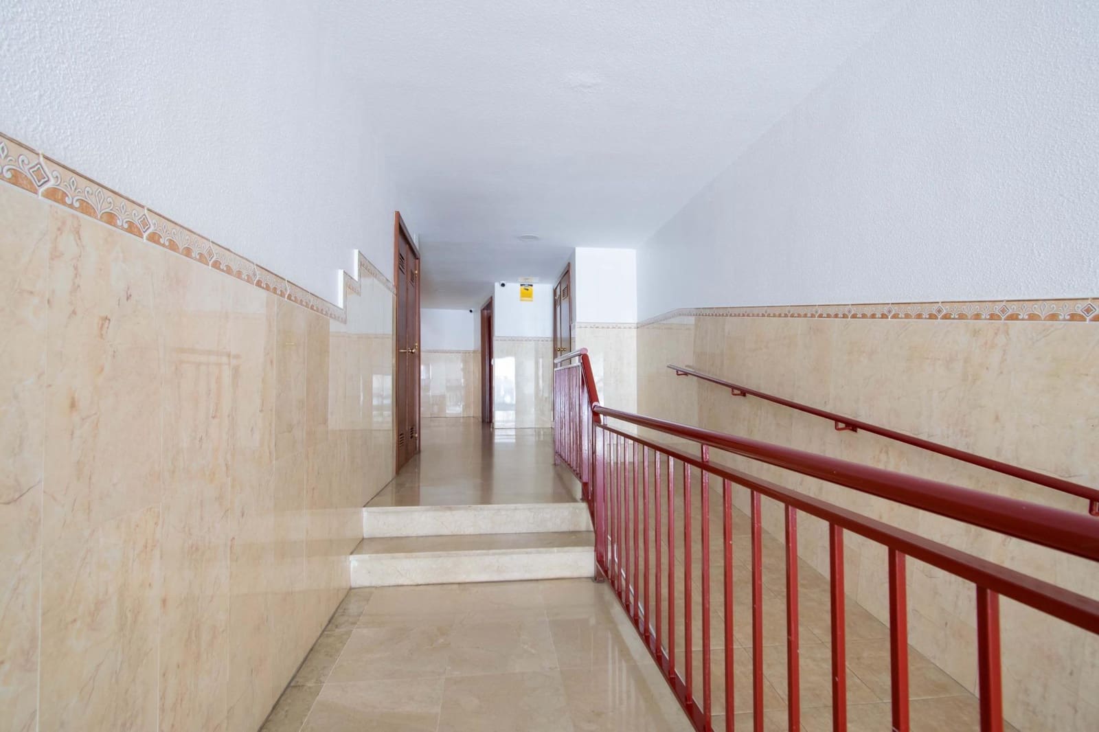 4 Zimmer Wohnung zu verkaufen in Montequinto mit Pool Garage - 250.000 € (Ref: 10062089)