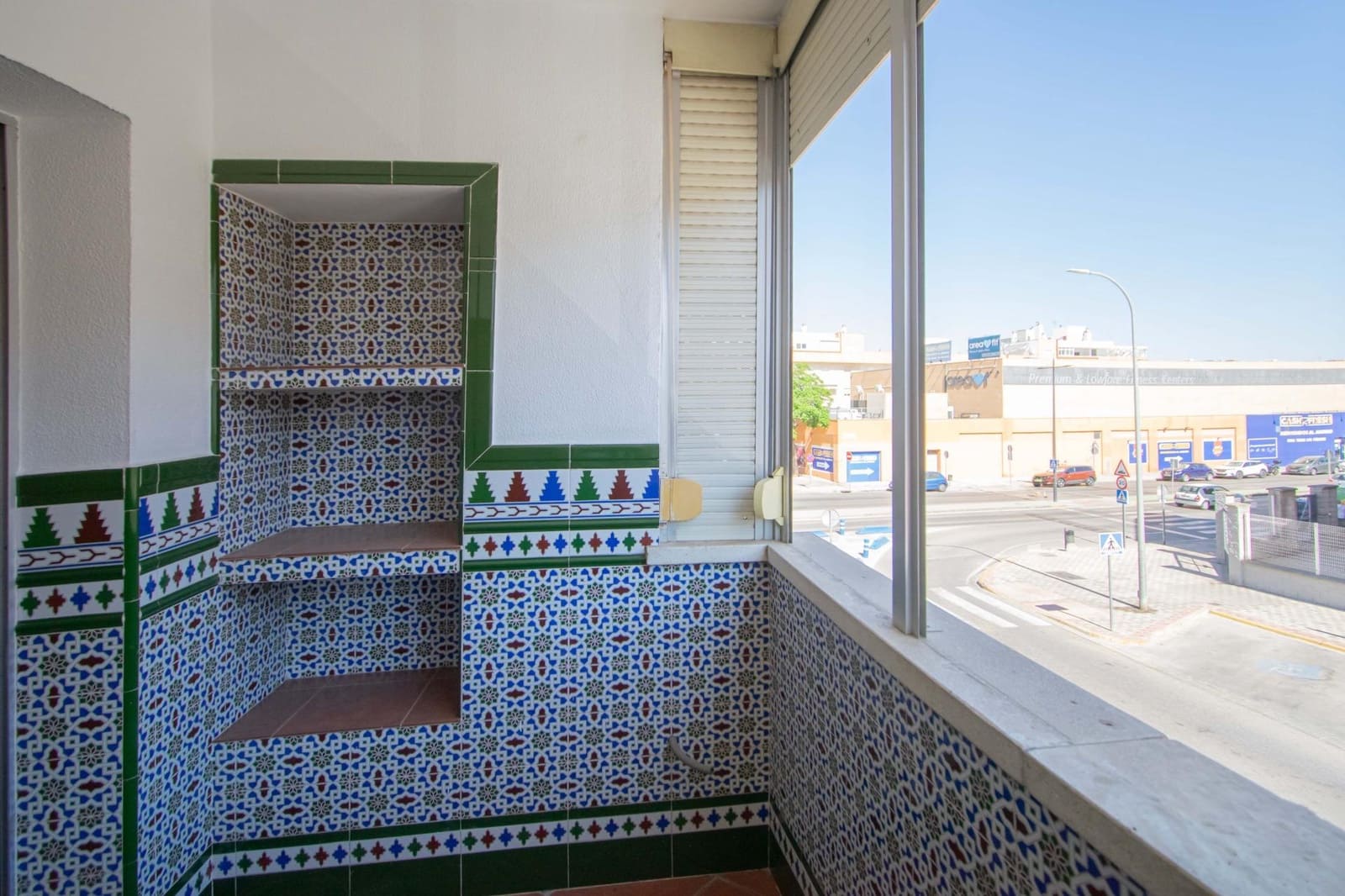 4 Zimmer Wohnung zu verkaufen in Montequinto mit Pool Garage - 250.000 € (Ref: 10062089)
