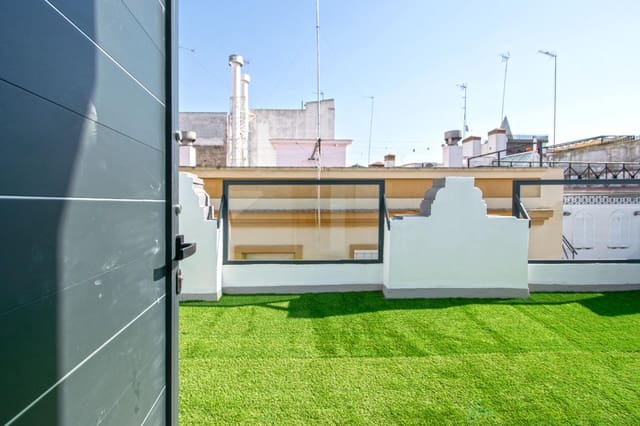 9 slaapkamer Flat te koop in Sevilla stad - € 1.750.000 (Ref: 10068022)