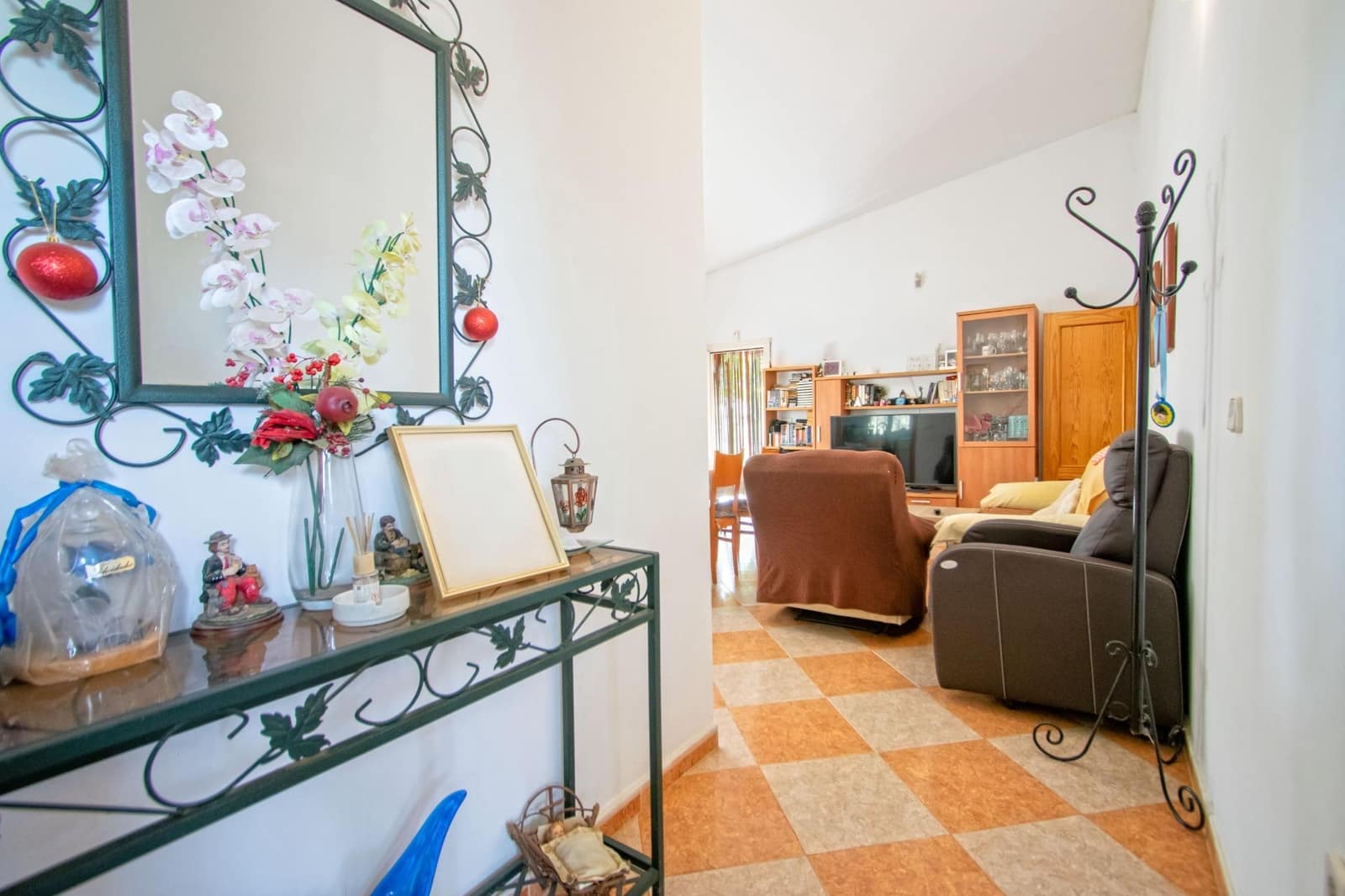 5 slaapkamer Villa te koop in Alcala de Guadaira met zwembad garage - € 198.000 (Ref: 10068025)