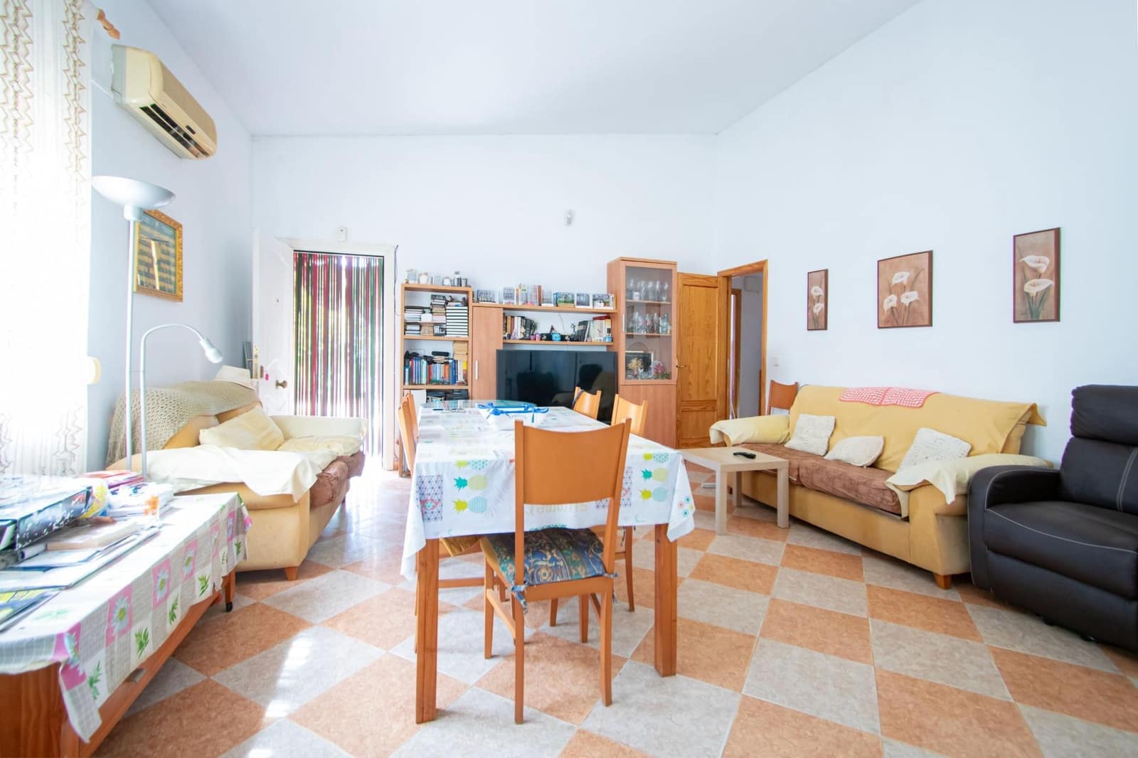 5 slaapkamer Villa te koop in Alcala de Guadaira met zwembad garage - € 198.000 (Ref: 10068025)