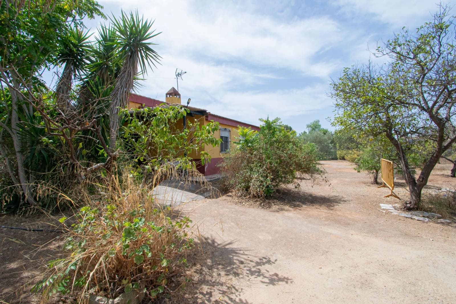 5 slaapkamer Villa te koop in Alcala de Guadaira met zwembad garage - € 198.000 (Ref: 10068025)