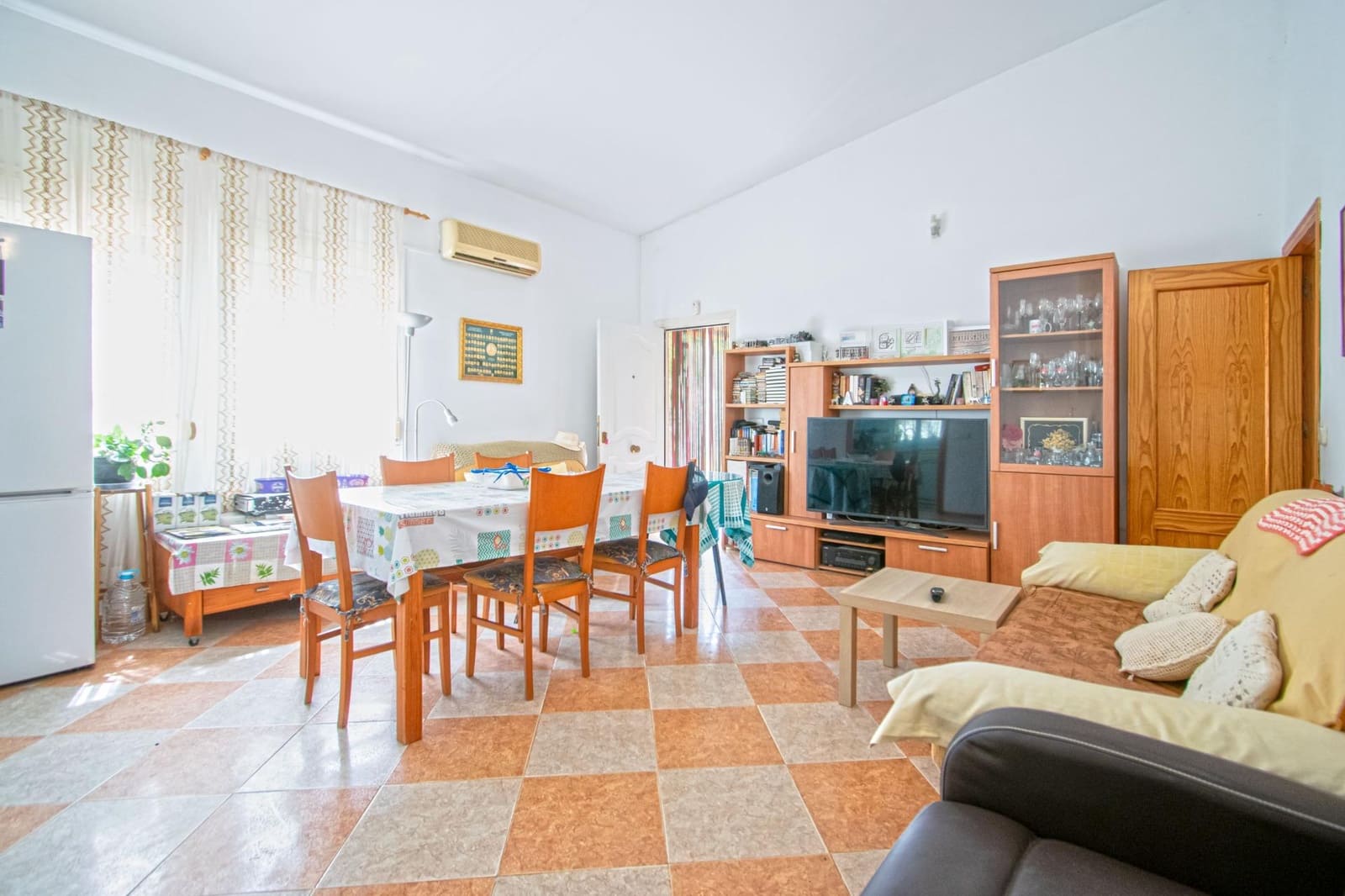 5 slaapkamer Villa te koop in Alcala de Guadaira met zwembad garage - € 198.000 (Ref: 10068025)