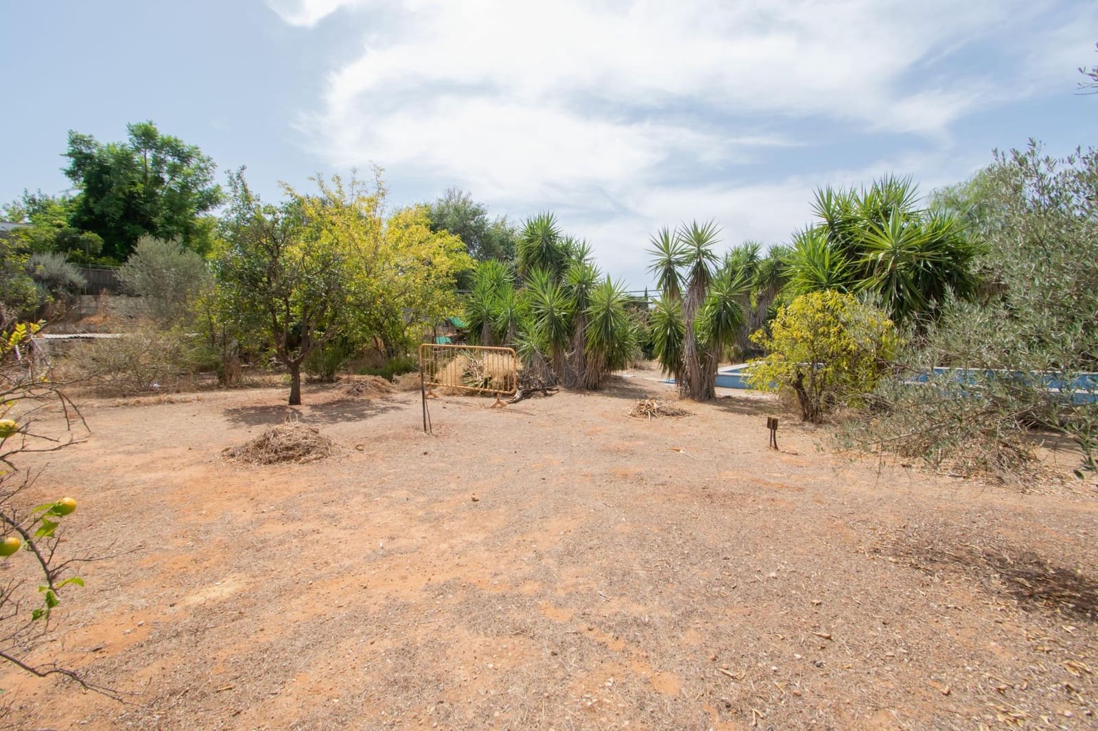 5 slaapkamer Villa te koop in Alcala de Guadaira met zwembad garage - € 198.000 (Ref: 10068025)