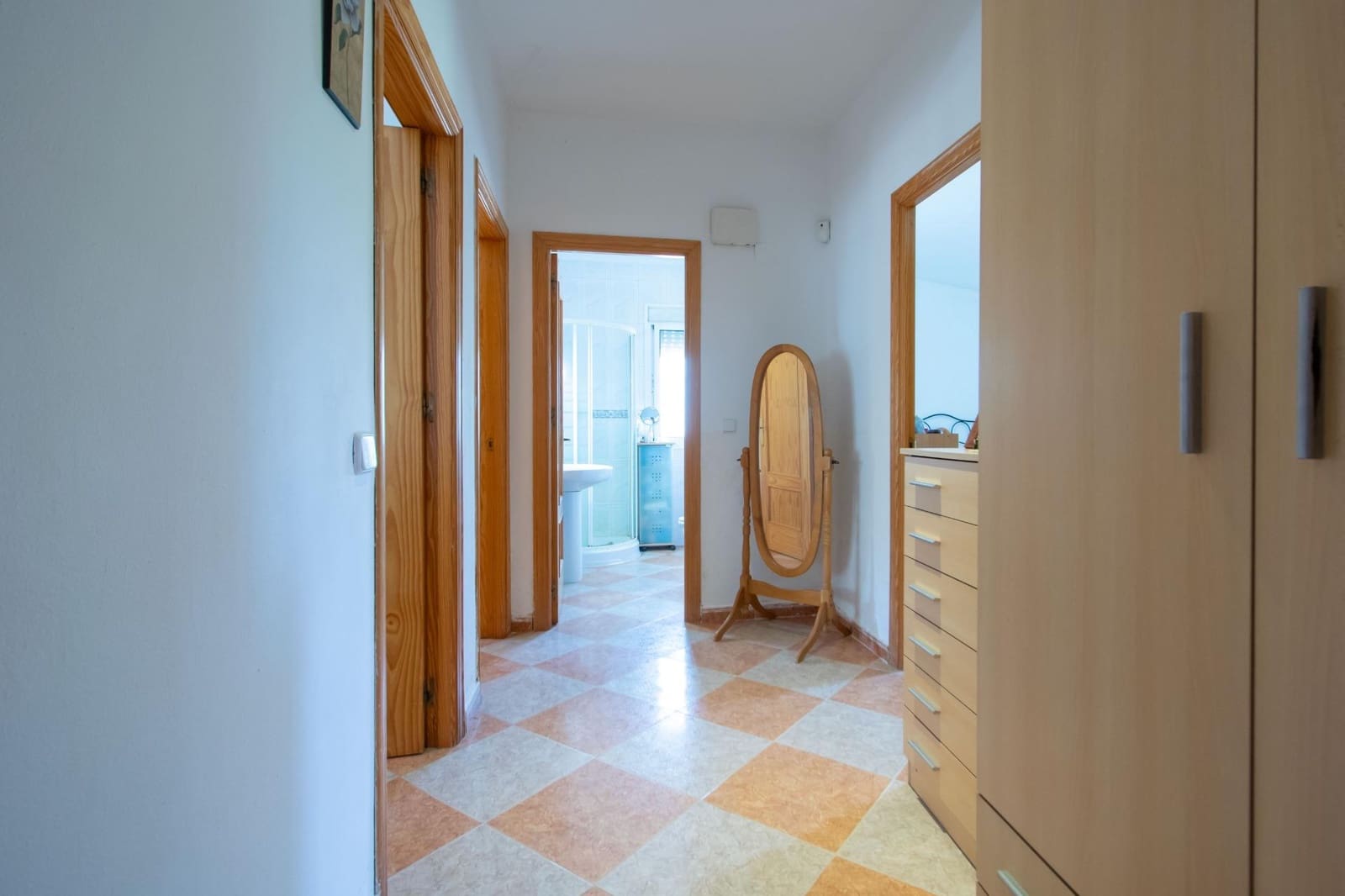 5 slaapkamer Villa te koop in Alcala de Guadaira met zwembad garage - € 198.000 (Ref: 10068025)