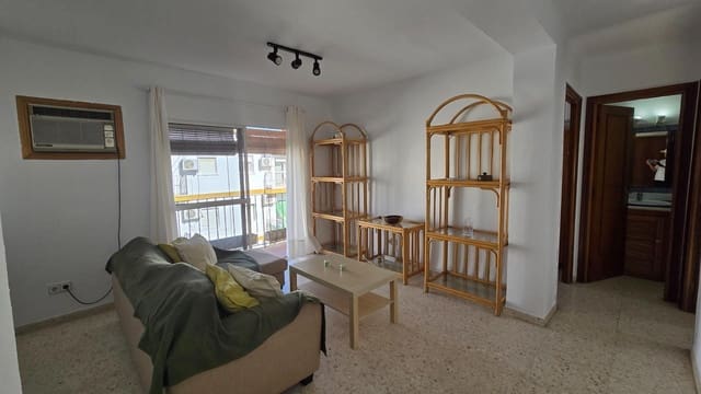 Piso de 2 habitaciones en Sevilla ciudad en alquiler - 850 € (Ref: 10076512)