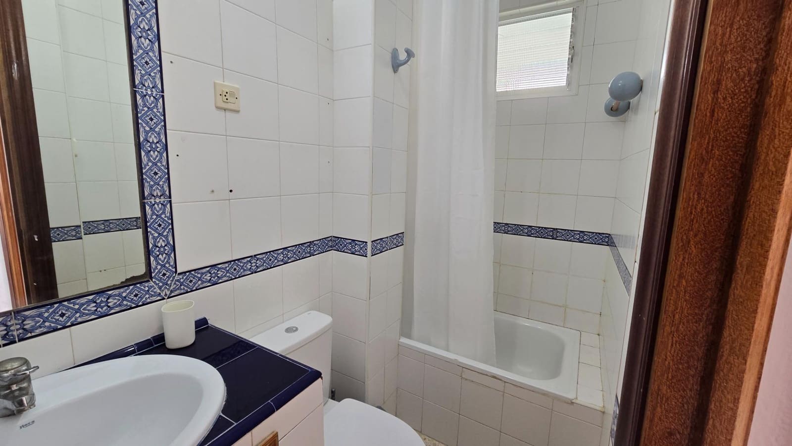 Piso de 2 habitaciones en Sevilla ciudad en alquiler - 850 € (Ref: 10076512)